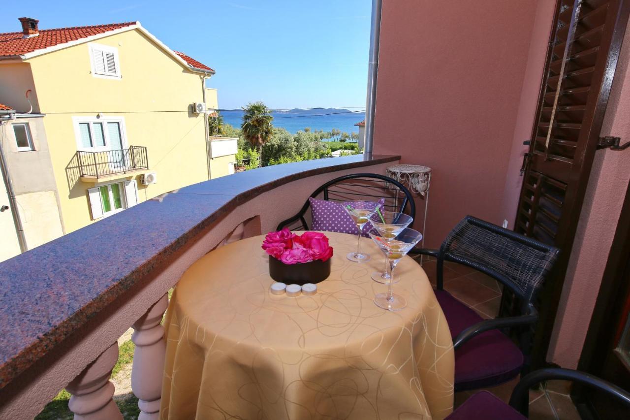 Villa Dalmatino Pakoštane Екстериор снимка